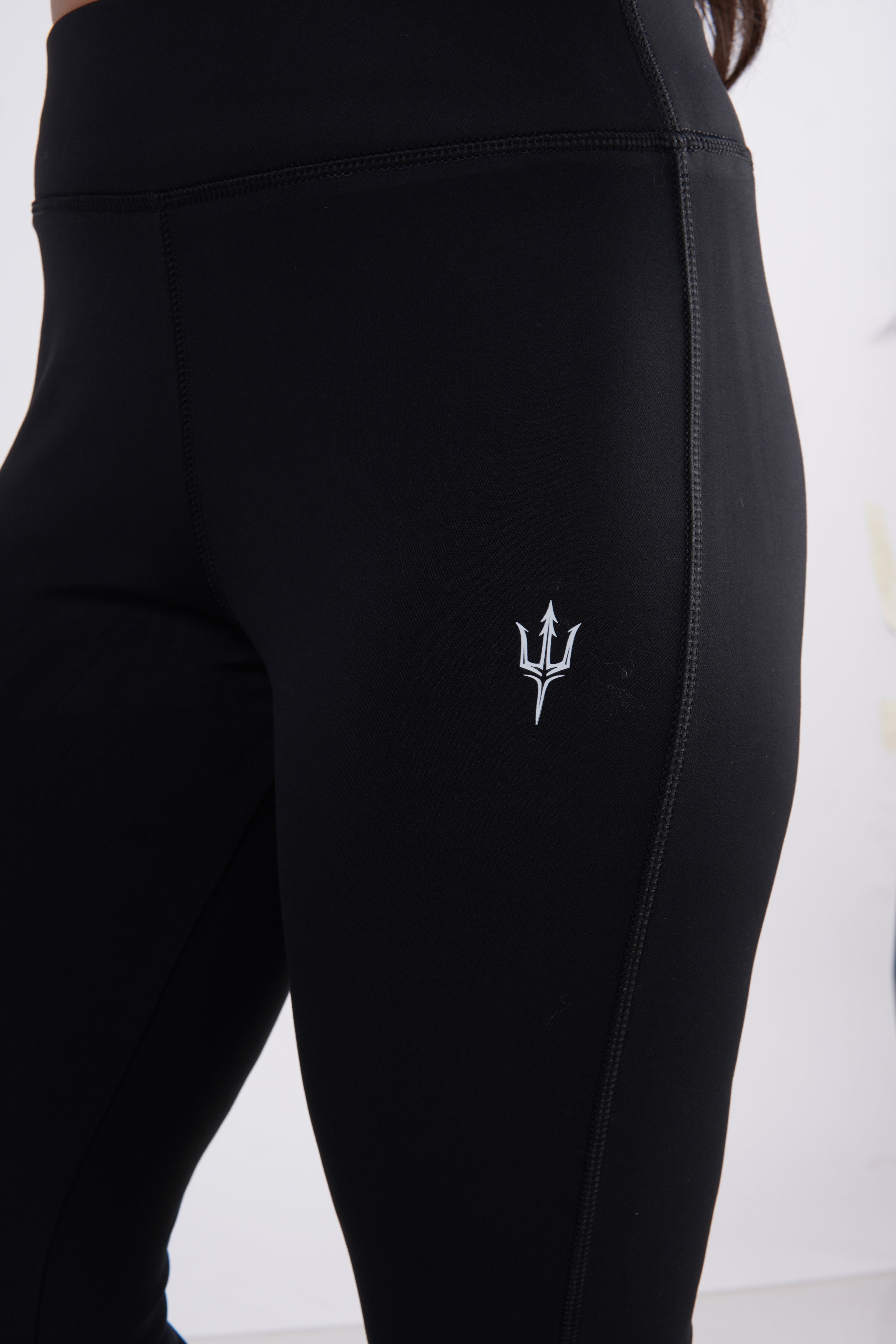 Storm Black Fit Set